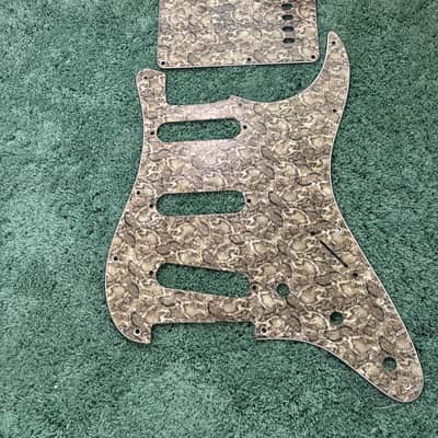 W.D. Pickguard and trem cover plate 2020’s image 3