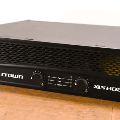 Crown XLS 802 2-Channel Power Amplifier CG010UC image 3