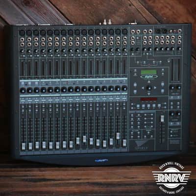 Soundcraft Spirit 328 8-Bus Digital Mixer image 1
