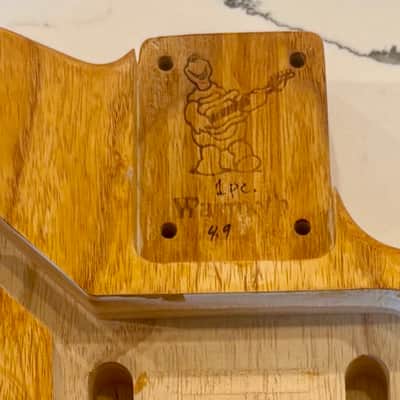 Warmoth Telecaster Body Natural Amber – Contoured – Universal Neck Rout – String Through image 4