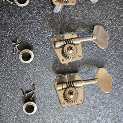 Pre-CBS 1958-1965 Original Reverse Tuners for Precision Bass and Jazz Bass image 7