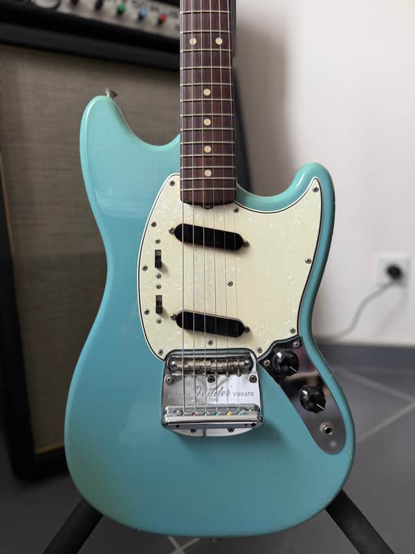 Fender Mustang 1965 - Daphne Blue