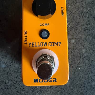 Mooer Yellow Comp Optical Compressor 2022 - Yellow gloss image 2