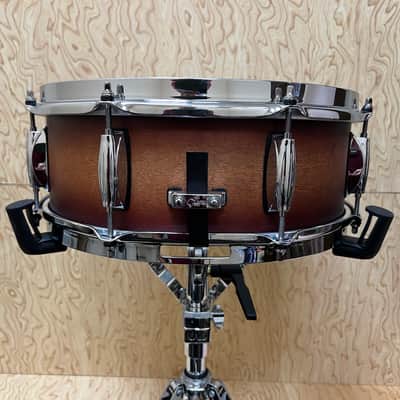 Gretsch RN2-0514S Renown 5x14" Snare Drum 2016 - Present - Satin Tobacco Burst image 3