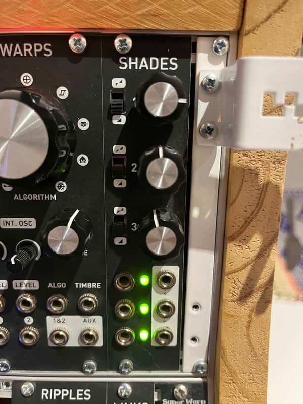 Mutable Instruments Shades Mixer / Attenuverter Module - Black image 1