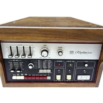 Roland TR-700 Rhythm 700 Drum Machine