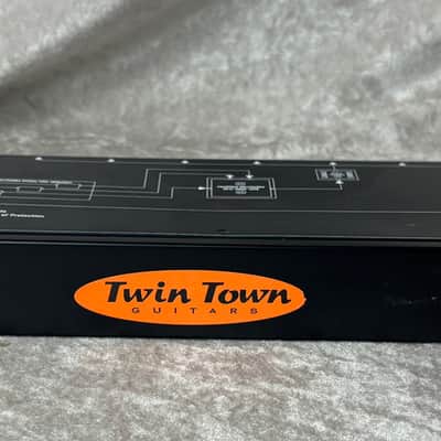 Monster Power Pro 600 Power Conditioner image 1