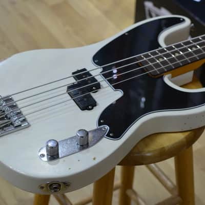 Fender Mike Dirnt Road Worn Precision Bass White Blonde Rosewood - Incl Hardshell Case image 3