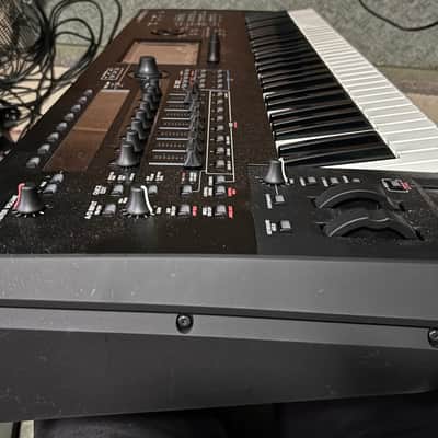 Yamaha Montage 6 Flagship Synthesizer 2019 - Present - Black image 5