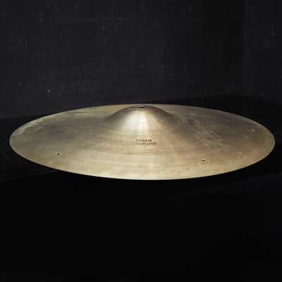 Zildjian VINTAGE 70s A Zildjian Crash Ride 18 [1538g] image 8