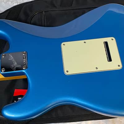 NEW! Fender American Professional Classic Stratocaster - Faded Lake Placid Blue - 7.65lbs - Authorized Dealer - G05768 image 10