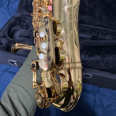 Yamaha YAS-62III Professional Alto Saxophone 2010s - Lacquered Brass image 10