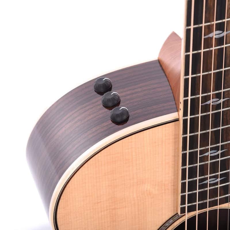 Taylor 812ce 12-Fret DLX with V-Class Bracing image 8