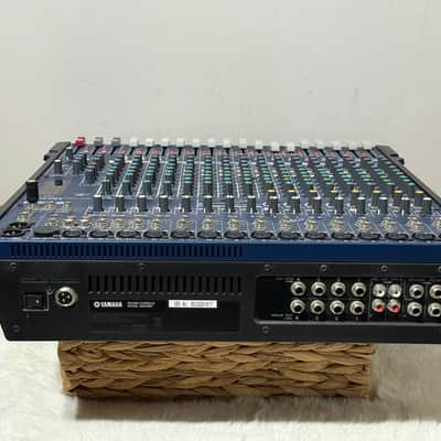 Yamaha MG206C 20 Channel Mixer 2010s - Blue image 5
