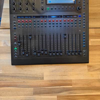 Allen & Heath Qu-5D + AB168 Stage Box image 4