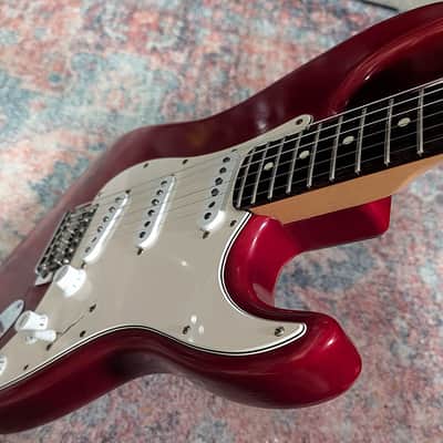 2005 Fender Highway One Stratocaster with Rosewood Fretboard - Crimson Red Transparent image 10