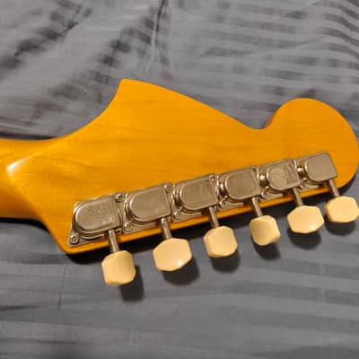Fender Mustang 65 Reissue MG-65 2011 - Dakota Red image 13