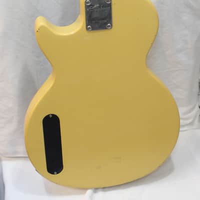 Epiphone Les Paul Junior in CASE with Rosewood Fretboard TV Yellow image 5