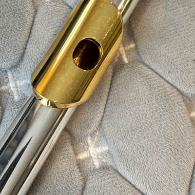 Yamaha Allegro Model YFL-372 Flute Silver Head Split E Low B image 8