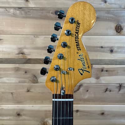 Fender 70th Anniversary Vintera II Antigua Stratocaster Electric Guitar - Antigua image 3