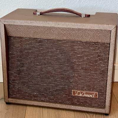 1960 DeArmond R5T Amplifier 10" Combo Super RARE, Tube Driven Tremolo Circuit image 1