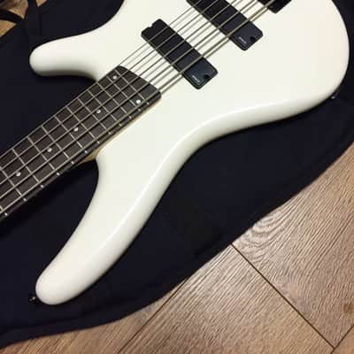 Ibanez SDGR SoundGear 5 String Bass White image 2