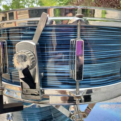 Tempro (pearl) Vintage MIJ 1960s - Blue Strata three piece image 5