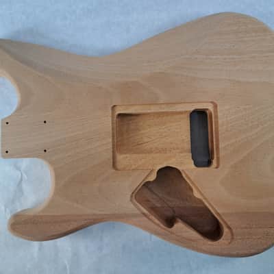 Unfinished Mahogany HxS guitar body - for Fender Stratocaster neck Floyd Rose J2410 image 4