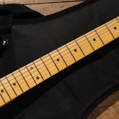 Fender JV Modified '50s Stratocaster HSS 2-Tone Sunburst image 3