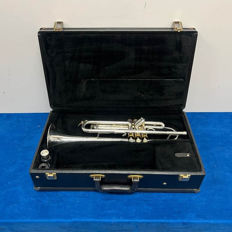 Used Conn USA 100B Bb Silver Trumpet with Conn 7C Mouthpiece & Original Case Just Serviced image 1