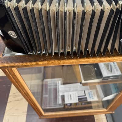 Noble Nobility Accordion - Black image 5