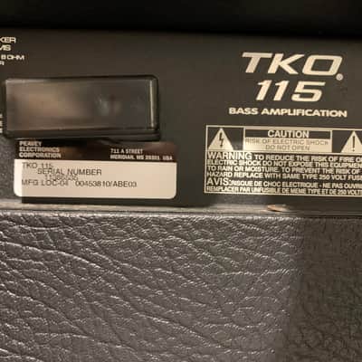 Peavey TKO 115 Bass Guitar Amplifier image 6