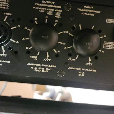 White Instruments 4200A 28-band EQ - 1970s - Black image 7