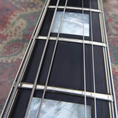 Gibson Byrdland 1970 - Cherry Sunburst image 10