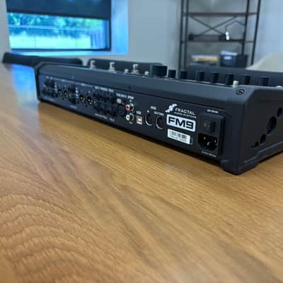 Fractal Audio FM9 Amp Modeler / FX Processor image 3