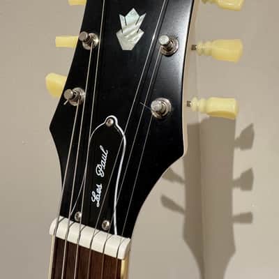 Epiphone 1961 SG Inspired by Gibson Custom Shop – Classic White – Gibson BurstBuckers – Original Hardshell Case image 8