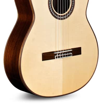 Cordoba C10 Crossover - Solid Spruce top, Solid Indian Rosewood b/s - 48mm Radiused Fretboard, image 3