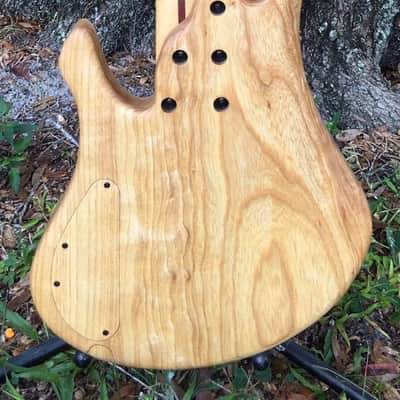 Tom Clement Phoenix Headless Bass, 6 strings 32” 2019 Natural image 3