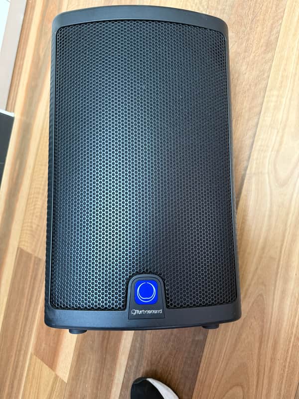 Turbosound MILAN M10 Full Range 600W 2-Way Powered Loudspeaker 10" w/ Klark Teknik DSP Technology image 1