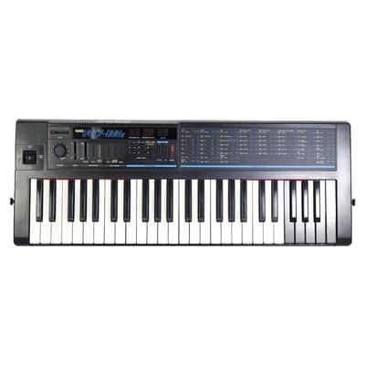 Korg Poly 800 mkII Polyphonic Synthesizer (Vintage)