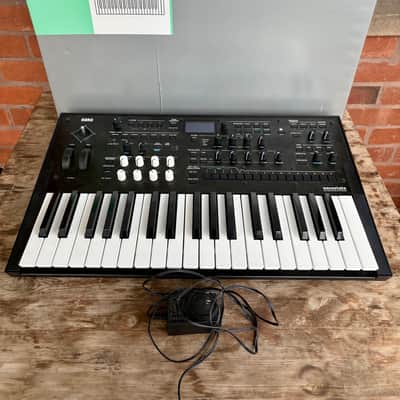 Korg Wavestate 37-Key Wave Sequencing Synthesizer 2020 - 2023 - Black