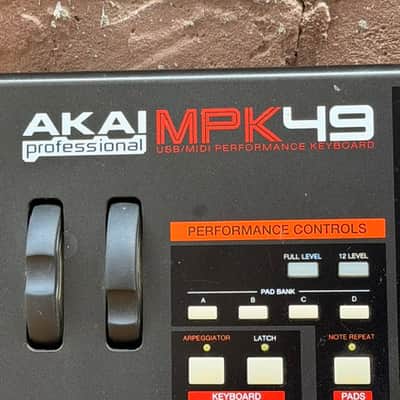 Akai MPK 49 usb/MiDi Performance Keyboard image 3