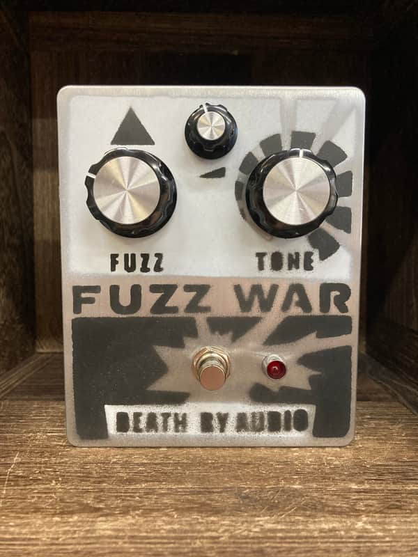 Death By Audio Fuzz War