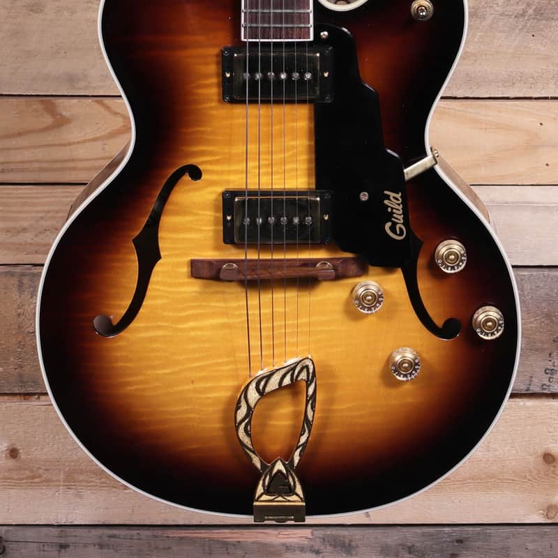 Guild X-180 Semi-Hollow Guitar w/ Case “Excellent Condition” B…