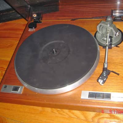 Dual turntable quartz belt drive, 1 extra head shell no cartridge is included CS-5000 image 2