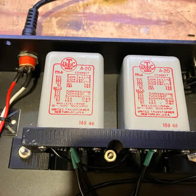 Honey Wave Vintage Transformer Pair Switcher Barely Used image 3