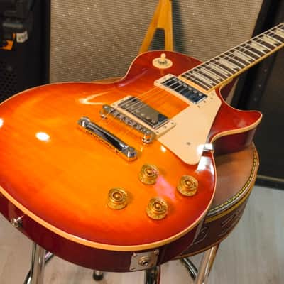 Gibson Les Paul Traditional 2011 Heritage Cherry Sunburst image 16