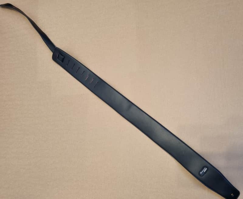 Ibanez Leather Guitar / Bass Strap Black image 1