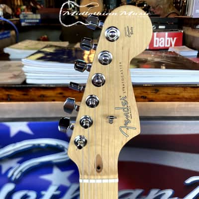 Fender USA 2004 Stratocaster Standard HSS - Black Finish w/Blue Fender Case USED image 12