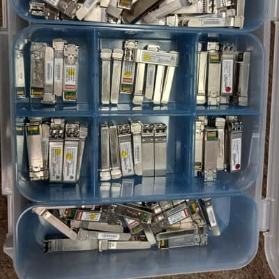 Lot of 100 Fiberstore & Finistar 8Gig SFP Memory Modules 8g Gigabyte image 1